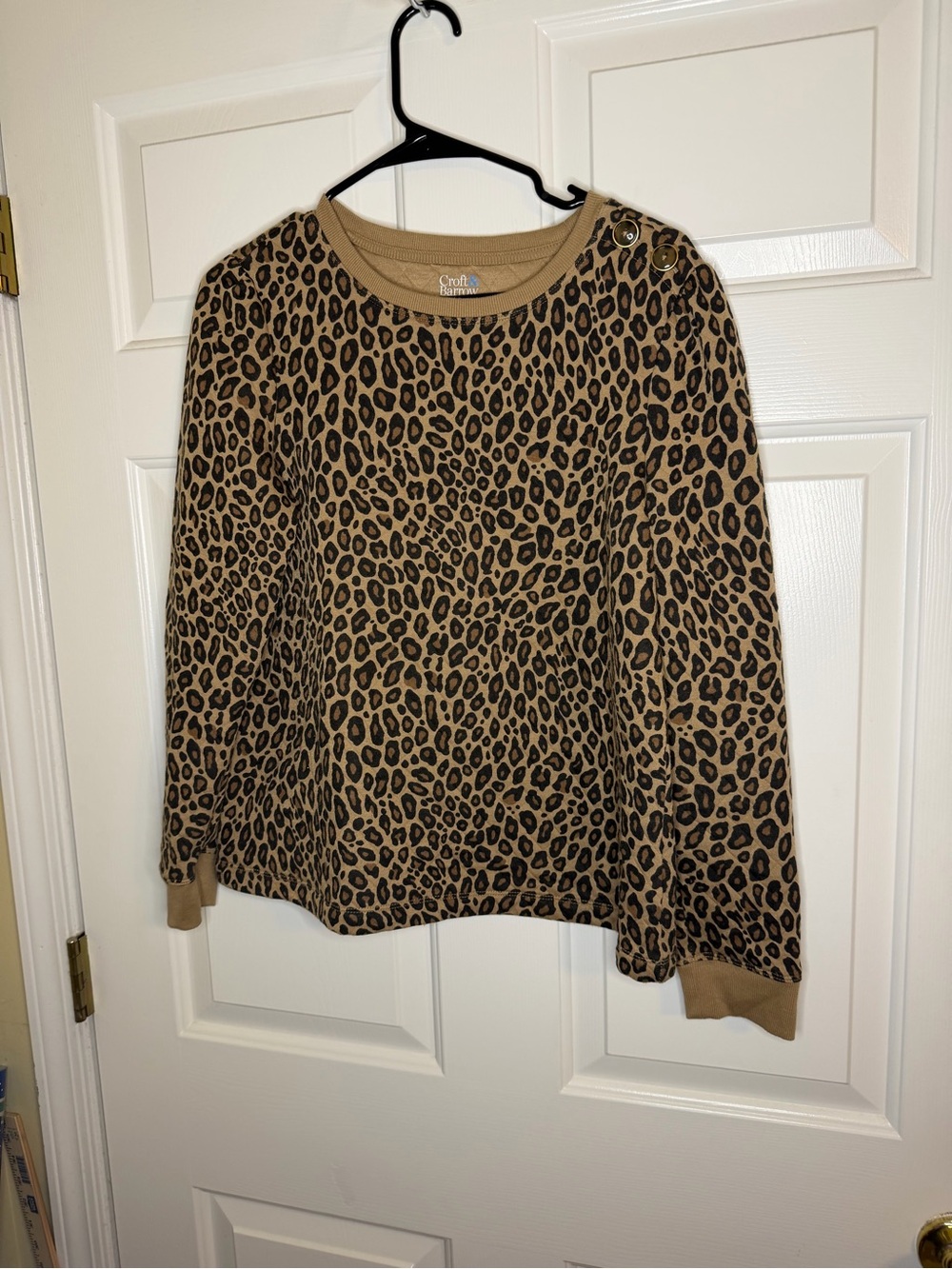 croft & barrow Leopard Print Crewneck Sweater in Tan and Black Sz Small